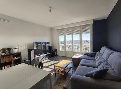 Appartement - 71 m² - 2 pièces