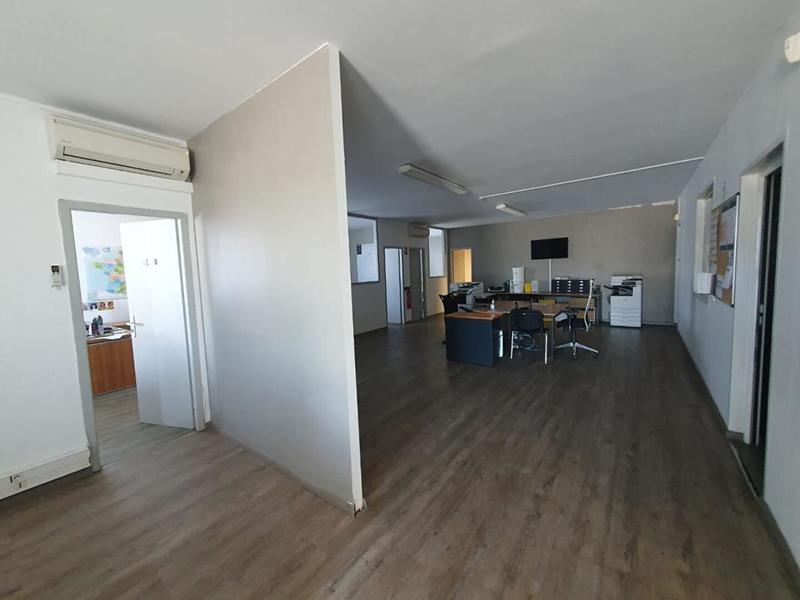 Terrain industriel - 5 582 m²