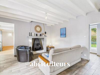 Maison - 147 m² - 7 pièces