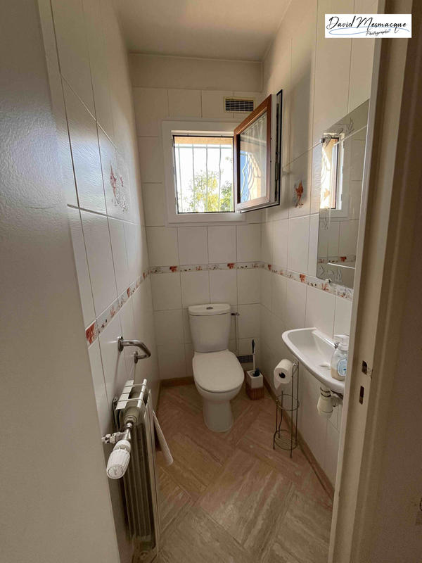 Maison - 207 m² - 9 pièces