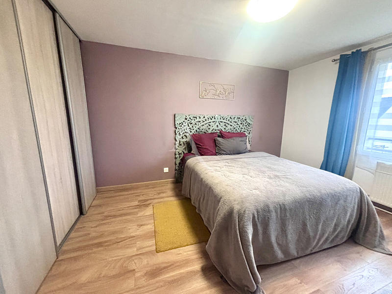 Maison - 106 m² - 6 pièces