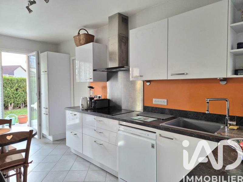 Maison - 102 m² - 5 pièces
