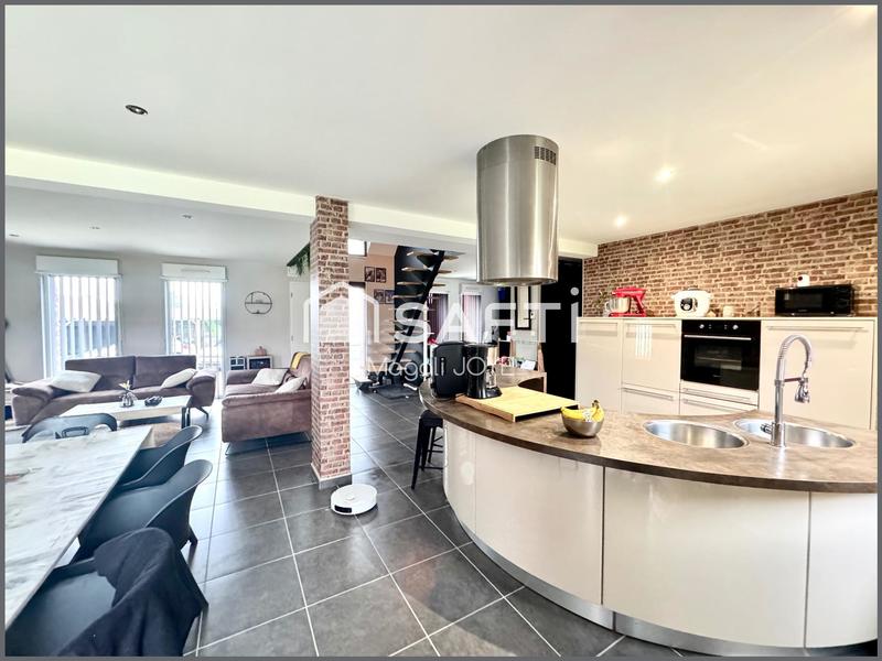 Maison - 130 m² - 5 pièces