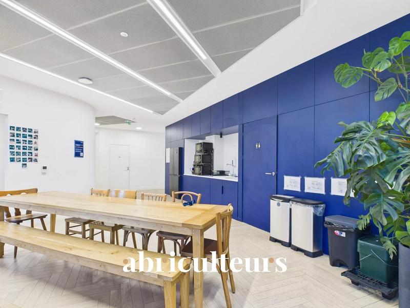 Bureau - 155 m² - 2 pièces