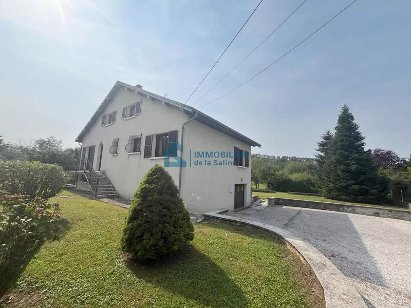 Maison - 168 m² - 7 pièces