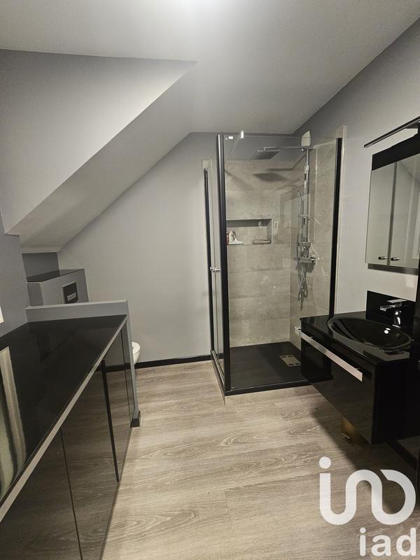 Maison - 143 m² - 5 pièces