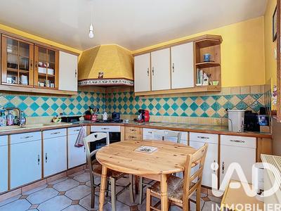 Maison - 138 m² - 6 pièces