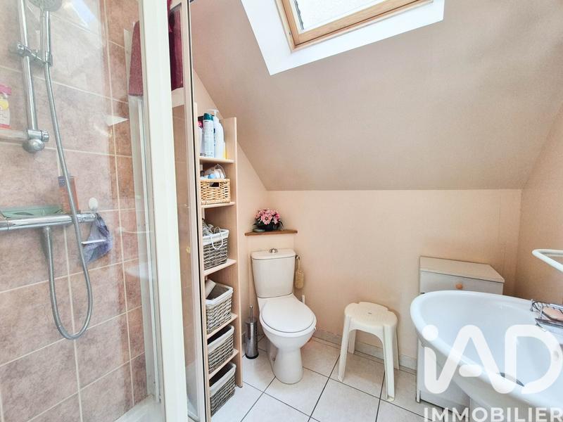 Maison - 104 m² - 4 pièces