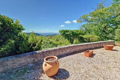 Maison - 127 m² - 6 pièces