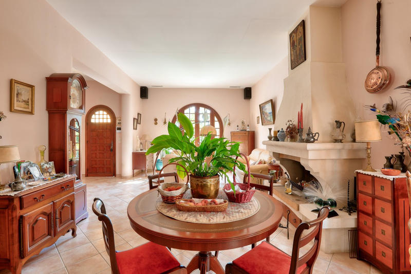 Maison - 100 m² - 3 pièces