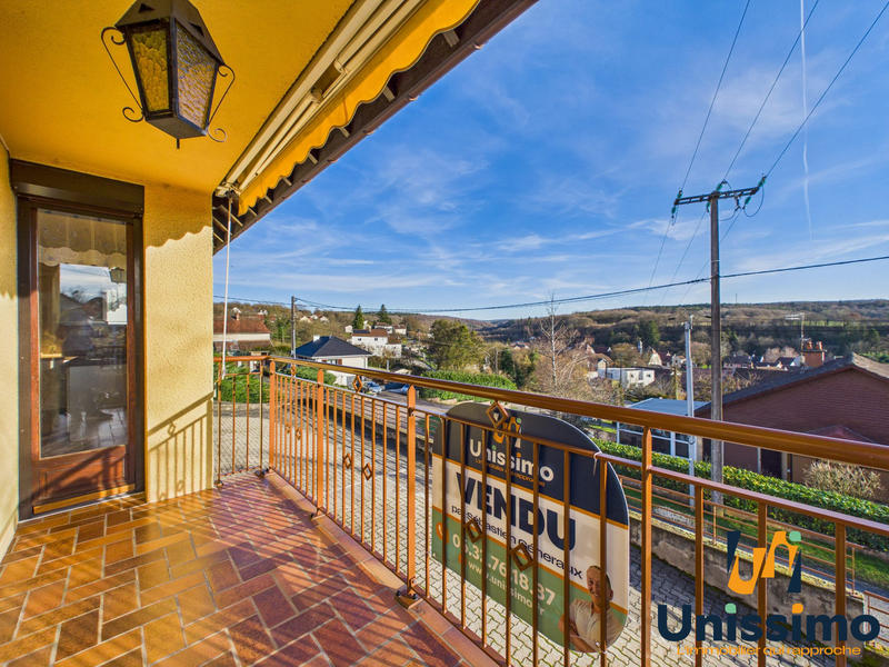 Maison - 177 m² - 7 pièces