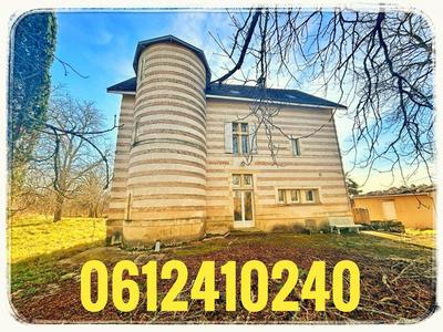 Demeure - 190 m² - 6 pièces