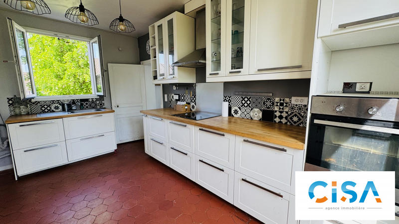 Maison ancienne - 142 m² - 6 pièces