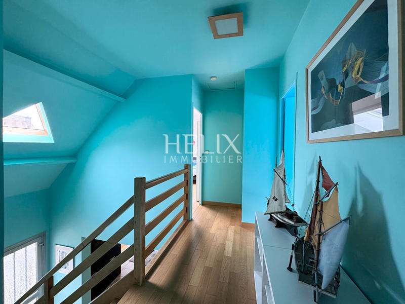 Maison - 153 m² - 7 pièces