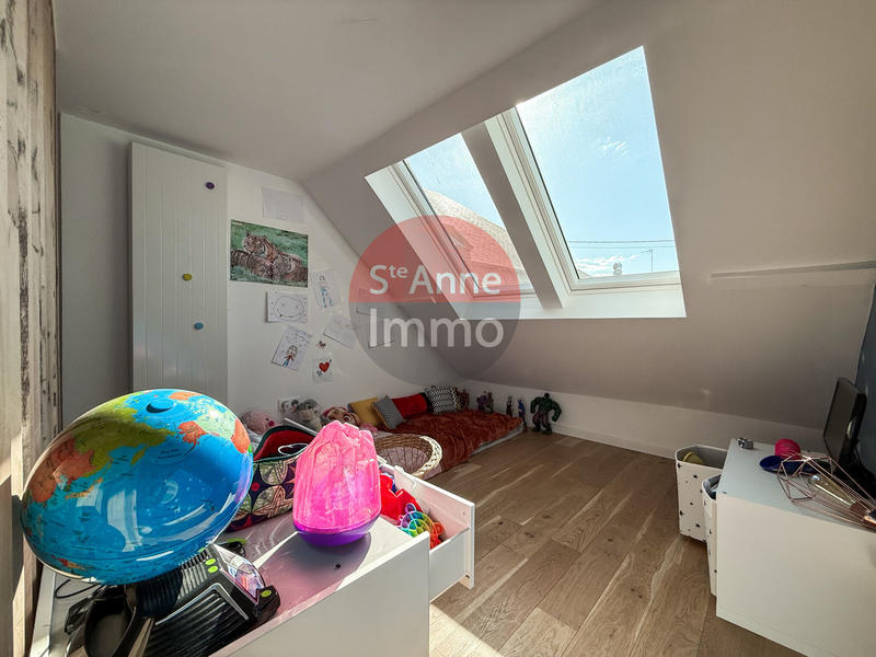 Maison - 230 m² - 6 pièces