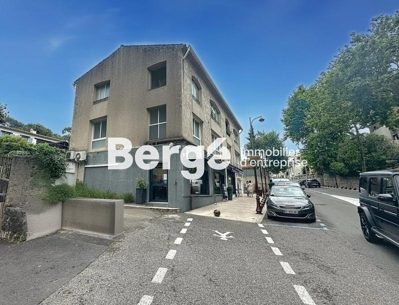 Local commercial - 67 m²