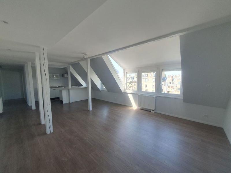 Appartement - 6 993 m² - 3 pièces