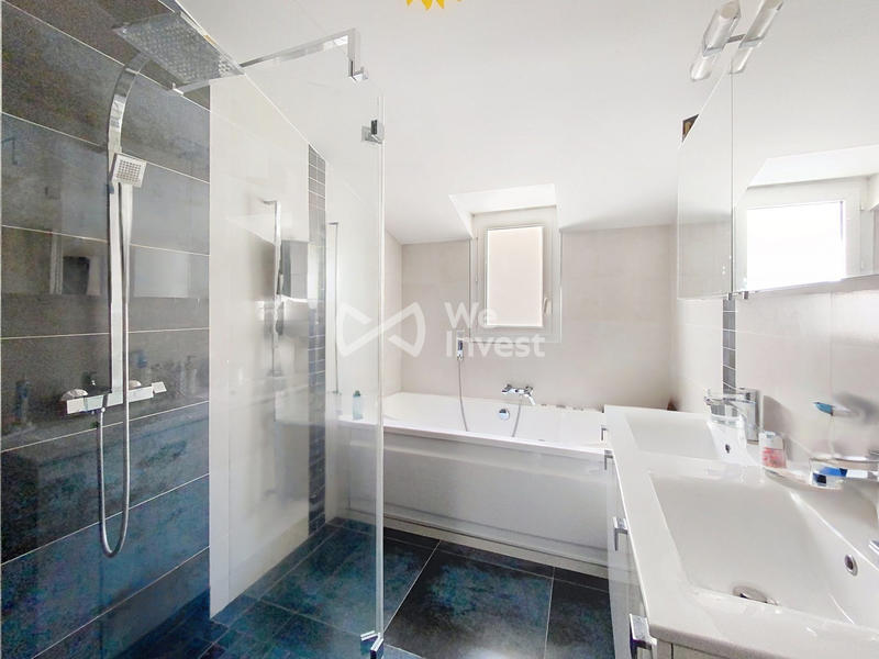 Villa - 180 m² - 7 pièces