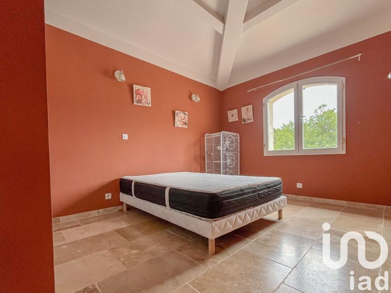 Maison de maîtres - 203 m² - 9 pièces