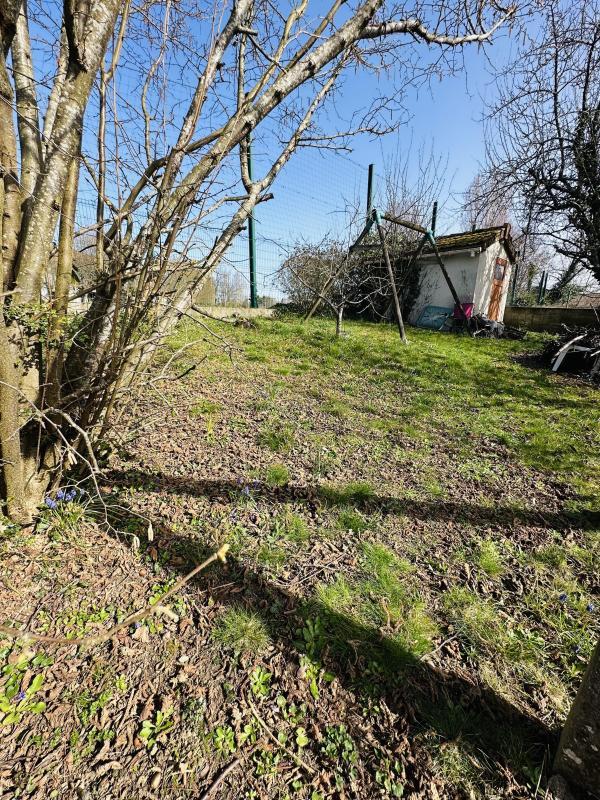 Maison - 93 m² - 5 pièces