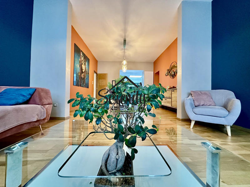 Maison - 175 m² - 8 pièces