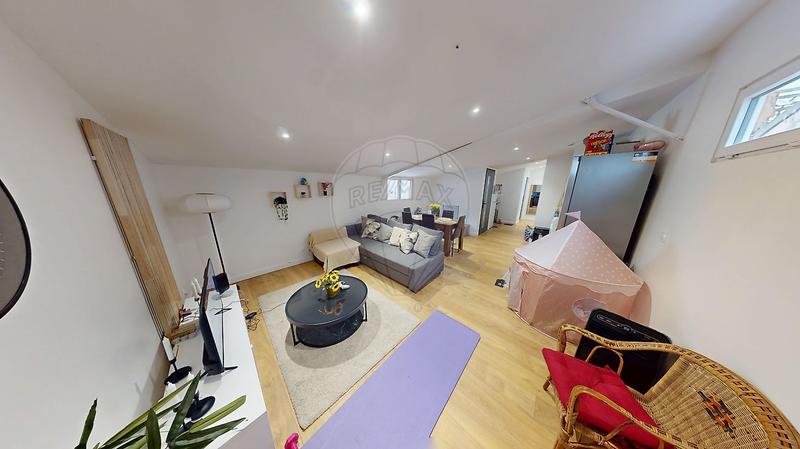 Local commercial - 190 m² - 6 pièces