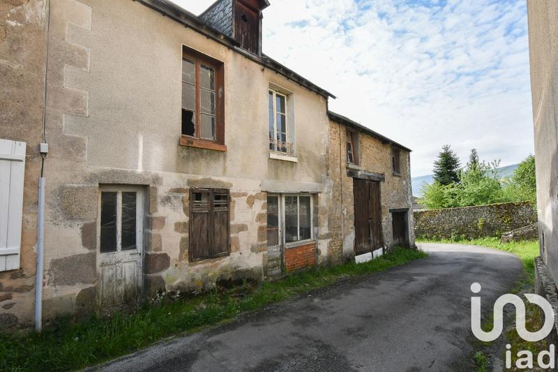Maison de village - 189 m² - 10 pièces