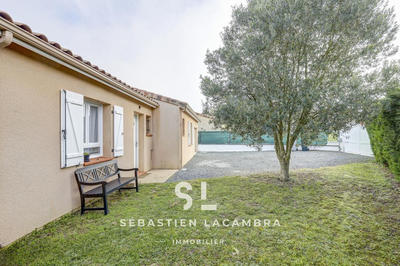 Maison - 98 m² - 4 pièces