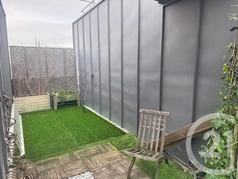 Appartement - 94 m² - 5 pièces