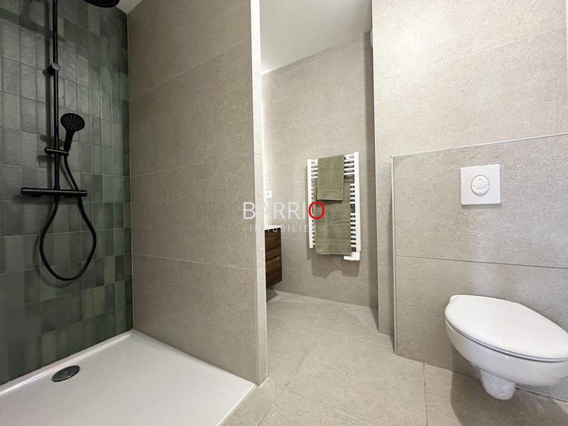 Appartement - 90 m² - 3 pièces