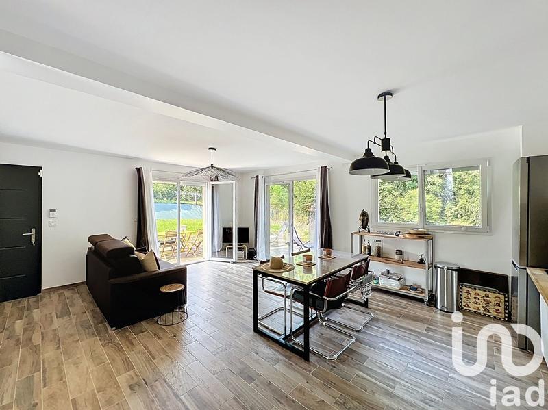 Maison - 105 m² - 4 pièces