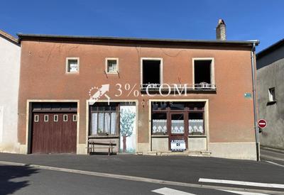 Maison - 220 m² - 7 pièces