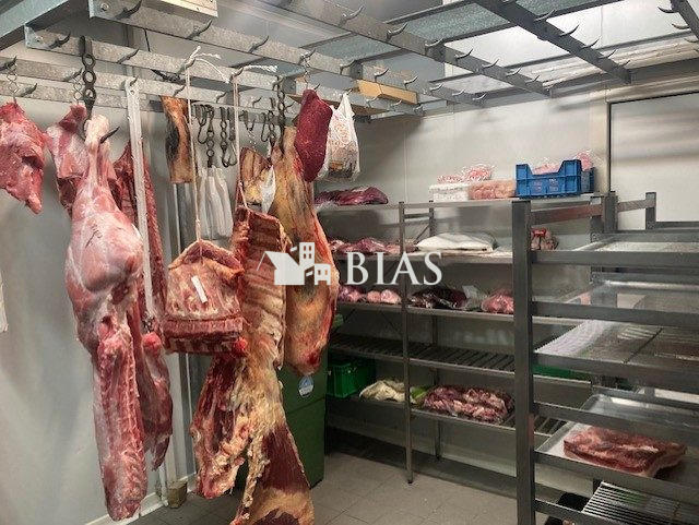 Fonds de commerce - 140 m²