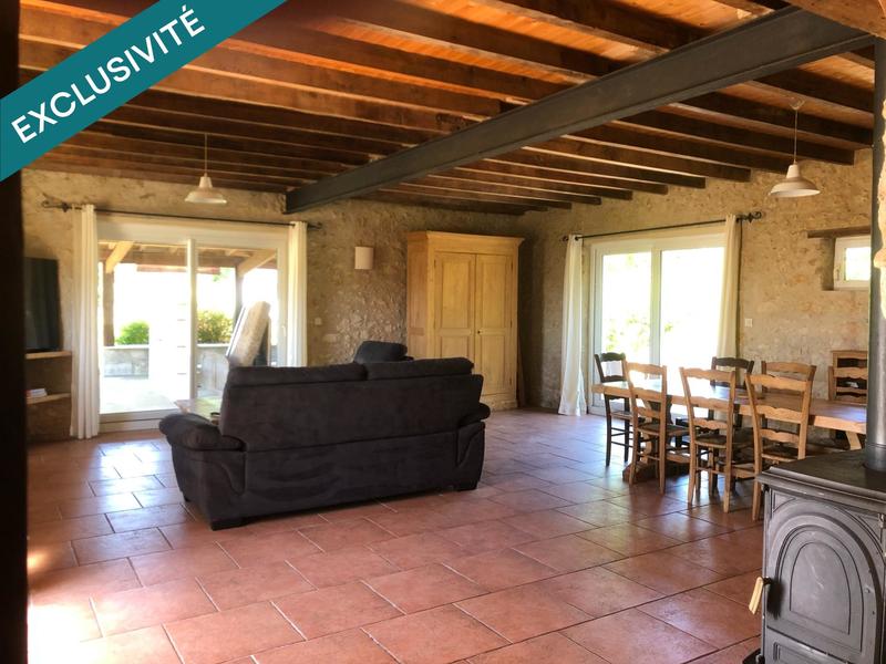 Maison - 167 m² - 4 pièces