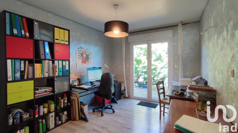 Maison - 121 m² - 6 pièces