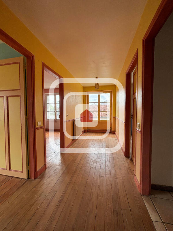 Maison - 112 m² - 6 pièces