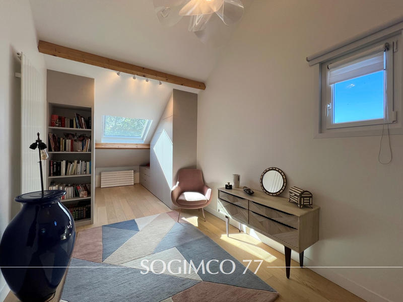 Duplex - 116 m² - 6 pièces