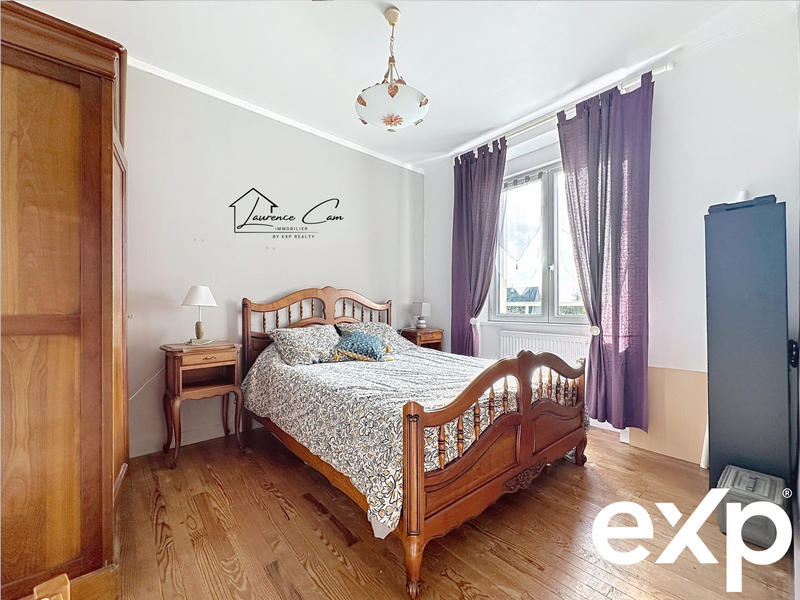 Maison - 126 m² - 9 pièces