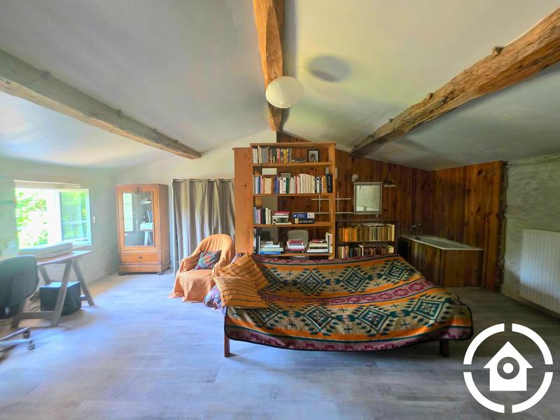 Maison - 292 m² - 8 pièces