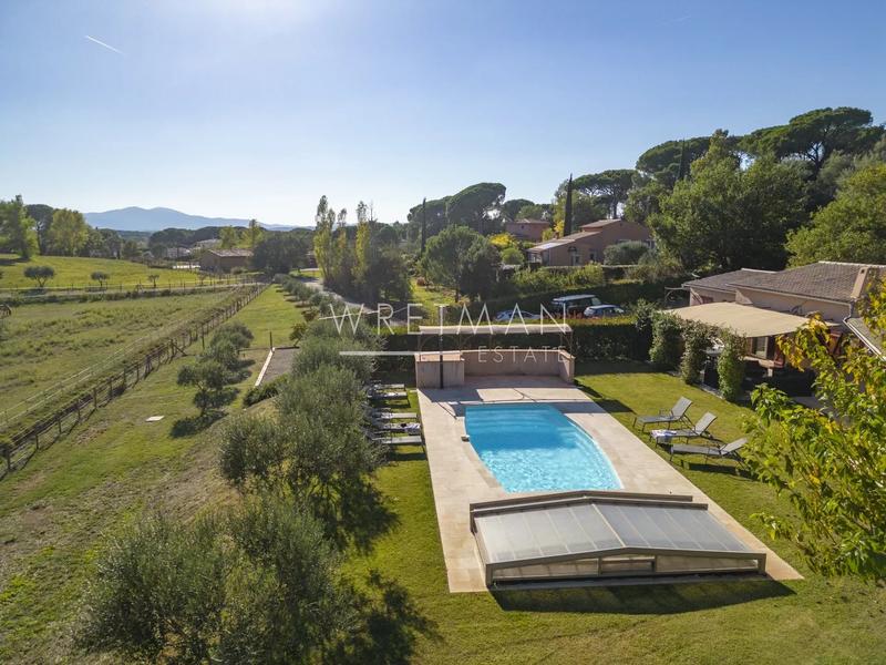 Villa - 172 m² - 6 pièces