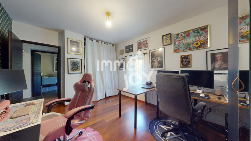 Maison - 135 m² - 5 pièces