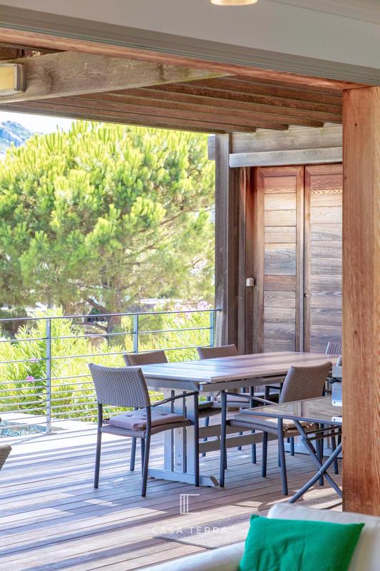 Villa - 143 m² - 4 pièces