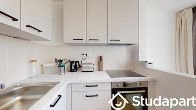 Chambre - 11 m² - 1 pièce