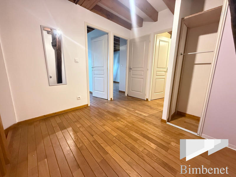 Maison - 93 m² - 5 pièces