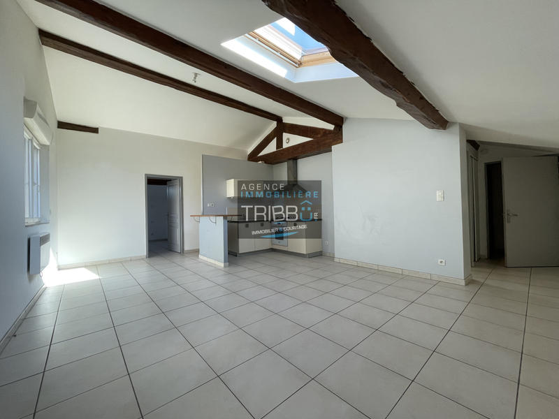 Maison - 216 m² - 5 pièces