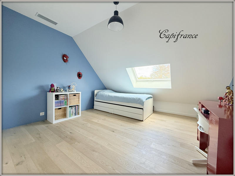 Maison - 160 m² - 7 pièces