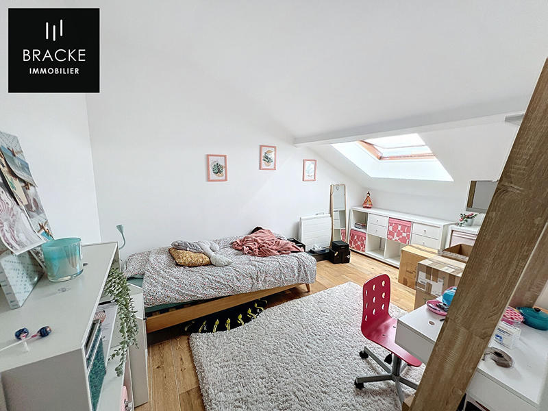 Appartement - 93 m² - 5 pièces