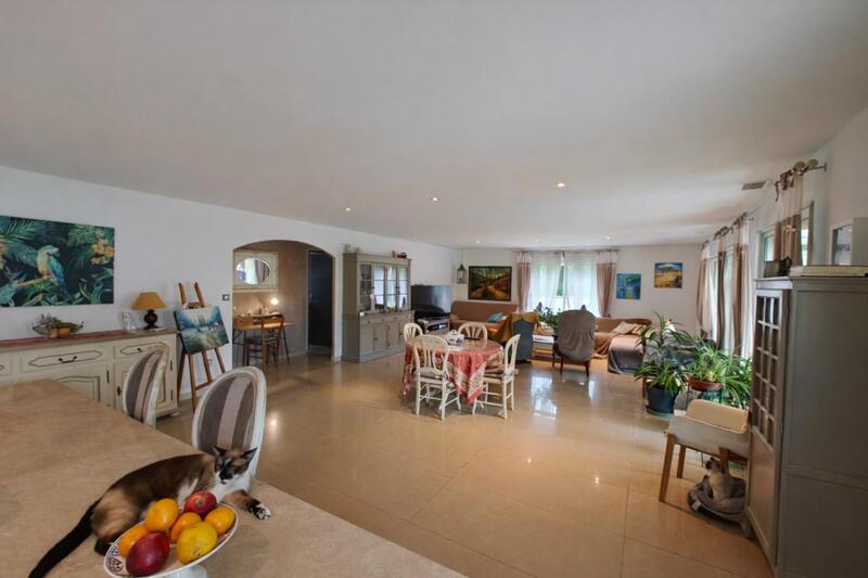 Villa - 135 m² - 4 pièces