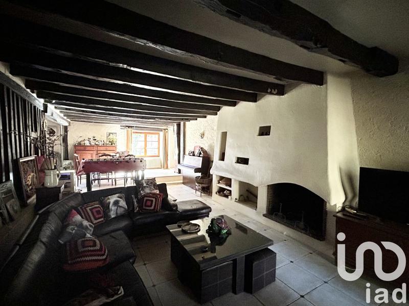 Maison - 360 m² - 8 pièces