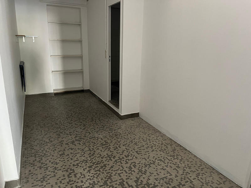Local commercial - 42 m² - 1 pièce